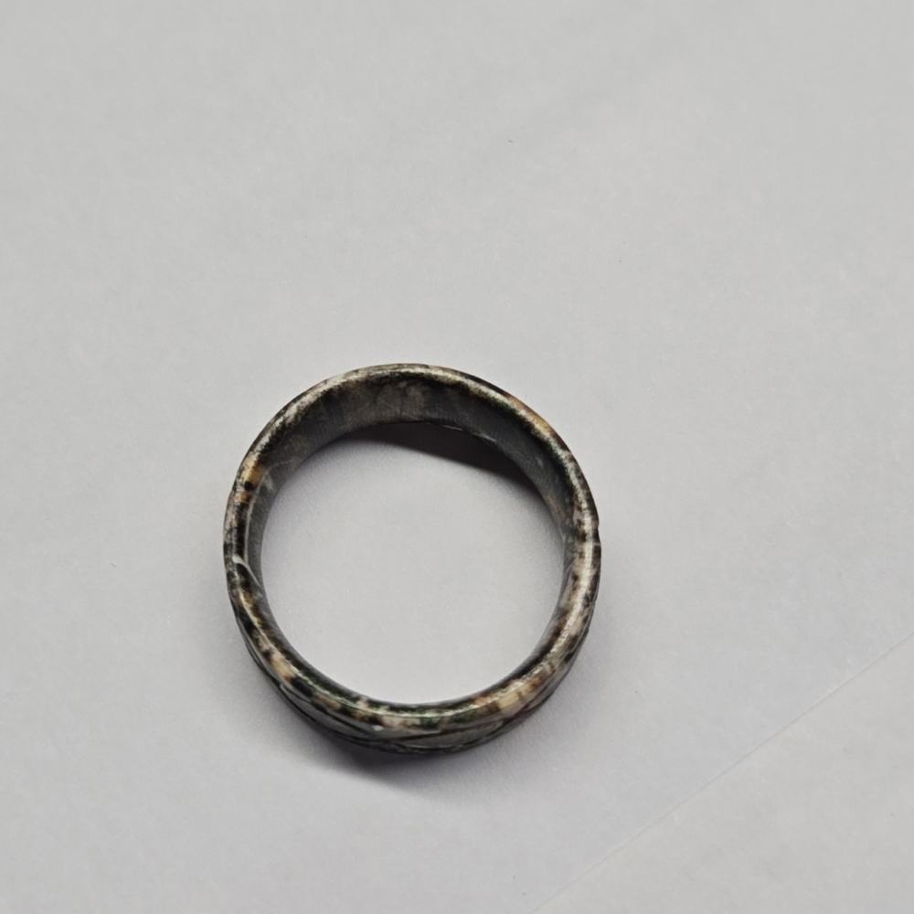 Ring Band - Picture 3 of 6